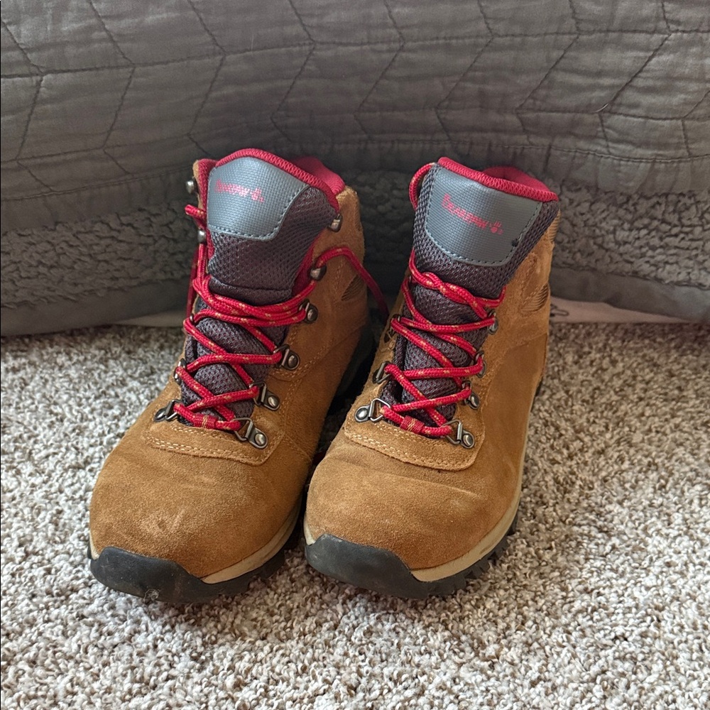 Bear Paw Tan and Red Hiking Boots